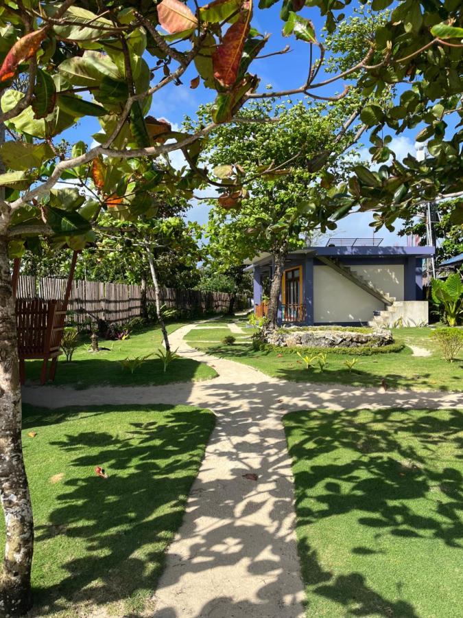Takbo Beach Resort General Luna  Buitenkant foto